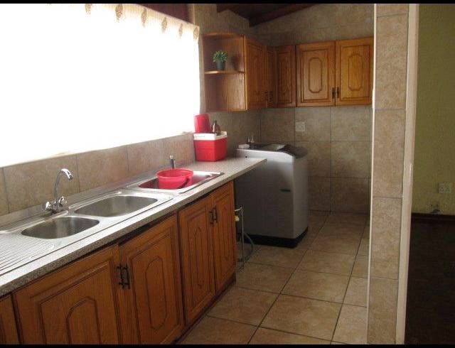 3 BEDROOM HOUSE FOR SALE IN SASOLBURG EXT 15